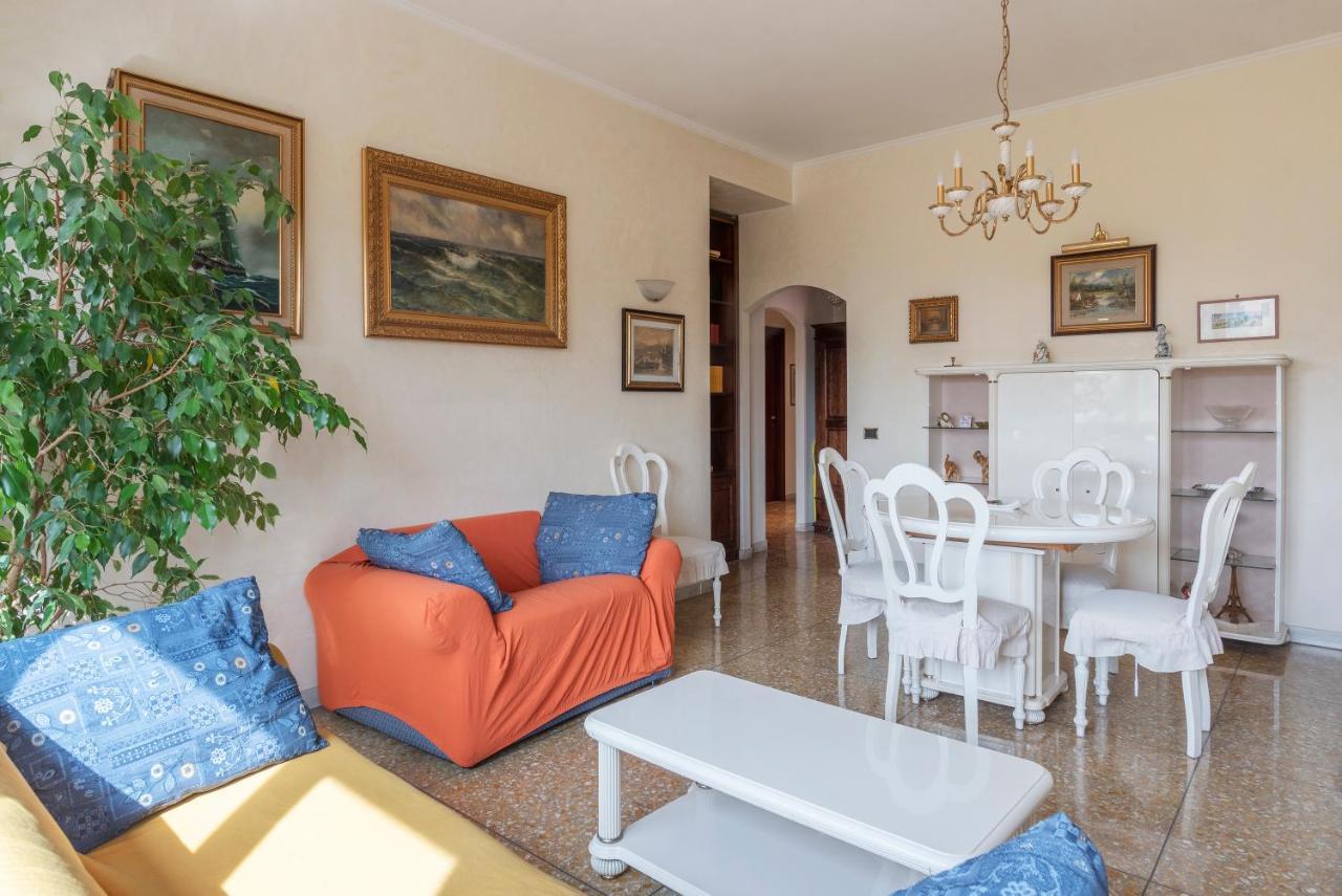 Monteverde Roomy Apartment Sun And Flowers Roma Exterior foto